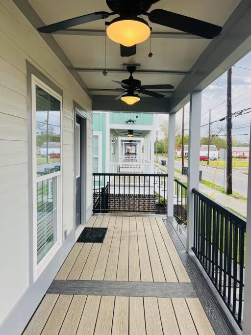 Luxury 4 Bedroom Home And Private Deck By Mcg 6 Augusta Exterior photo